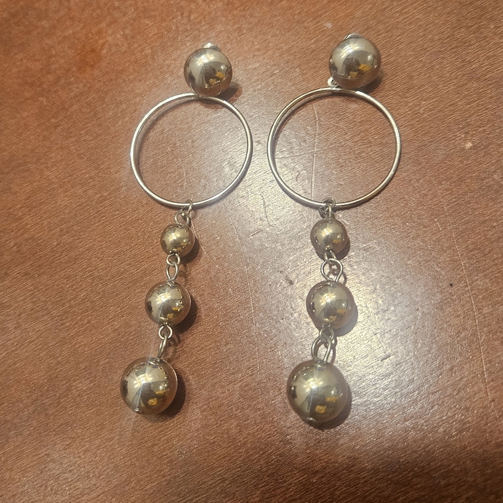 H&M Round Dangle Hoop Earrings Womens Silver Ball Accent Lightweight